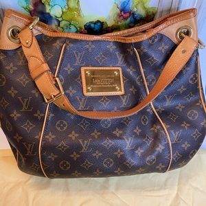 Louis Vuitton Monogram Galliera PM Tote
